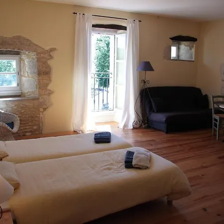 Chambres D'hotes Les Bourdeaux *