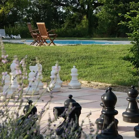 Chambres D'hotes Les Bourdeaux Bed & Breakfast